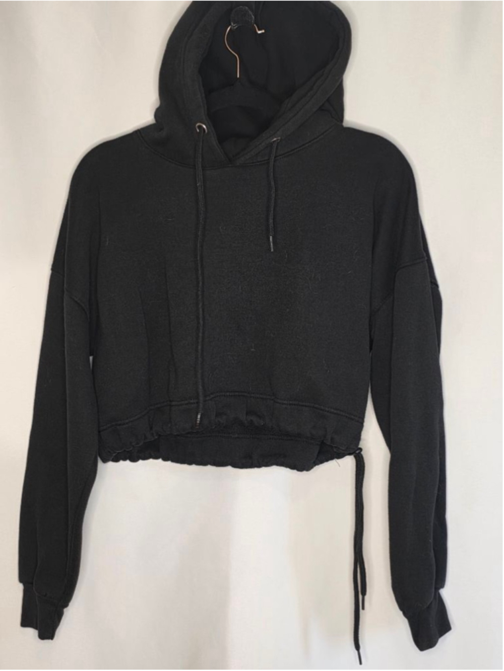 Women's Unbranded Black Cropped Hoodie Size 10